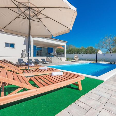Villa Tara Zadarvillas Tinj ภายนอก รูปภาพ