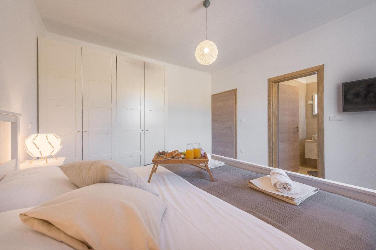 Villa Tara Zadarvillas Tinj ภายนอก รูปภาพ