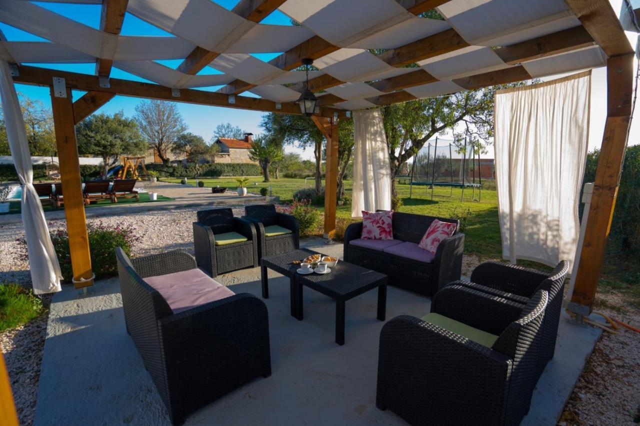 Villa Tara Zadarvillas Tinj ภายนอก รูปภาพ